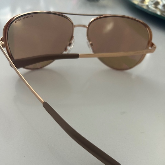 MICHAEL KORS CHELSEA SUNGLASSES=NEW - Picture 4 of 9